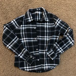 Urban groove, black and white flannel top size MC